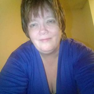 Meet your Posher, Brenda